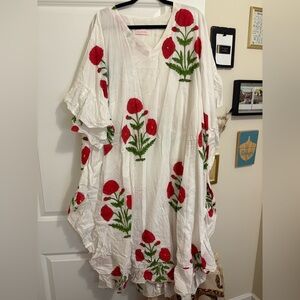 Mary Marshmallow Cream & Flowered Kaftan